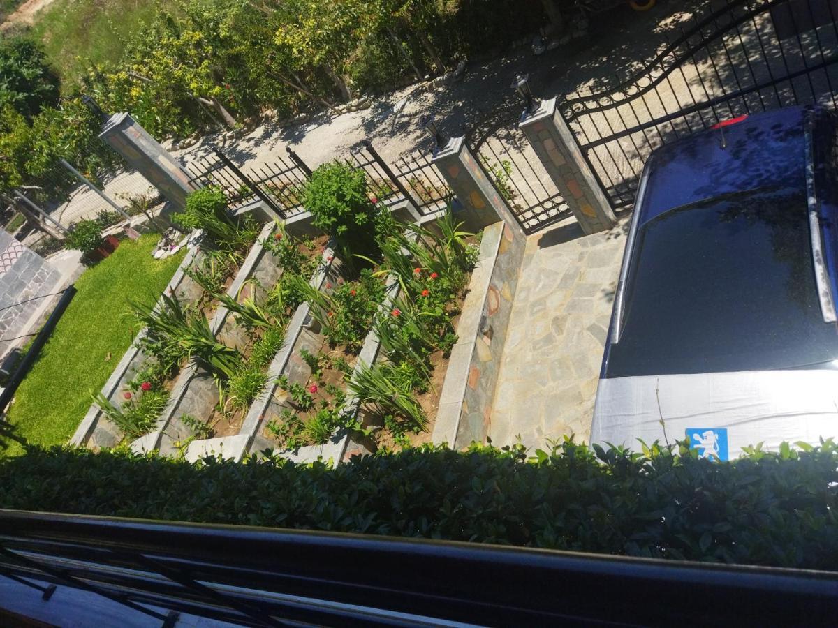 Adam'S Holiday House 2019 Karianí Exterior foto