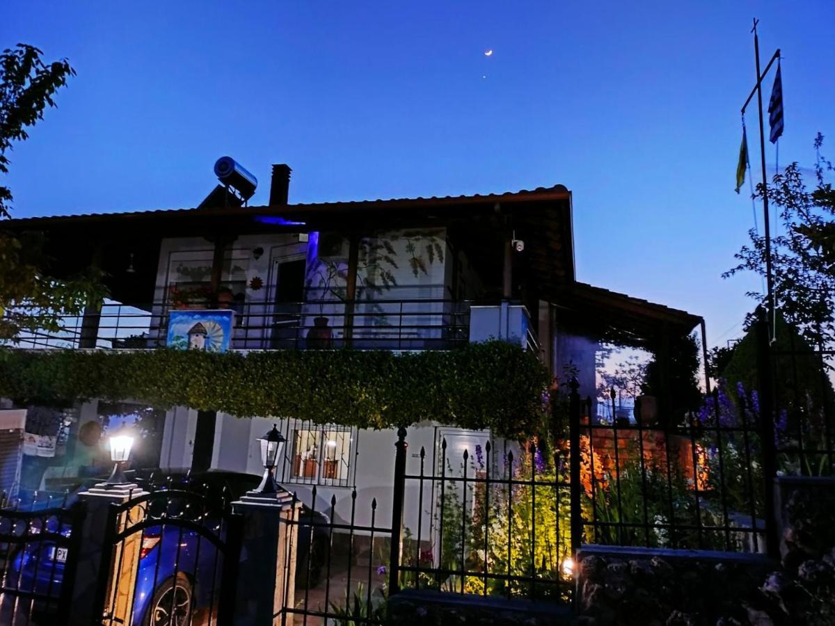 Adam'S Holiday House 2019 Karianí Exterior foto