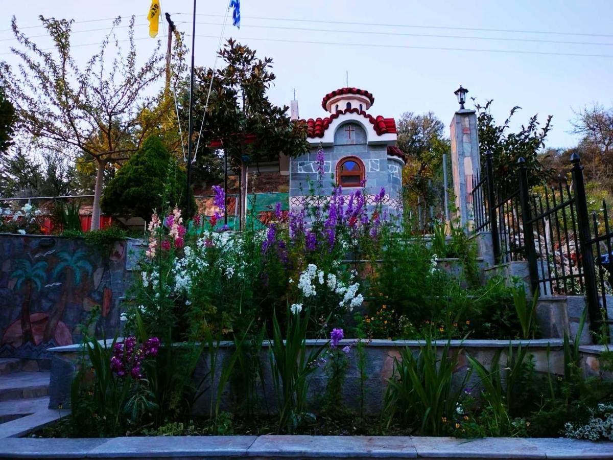 Adam'S Holiday House 2019 Karianí Exterior foto