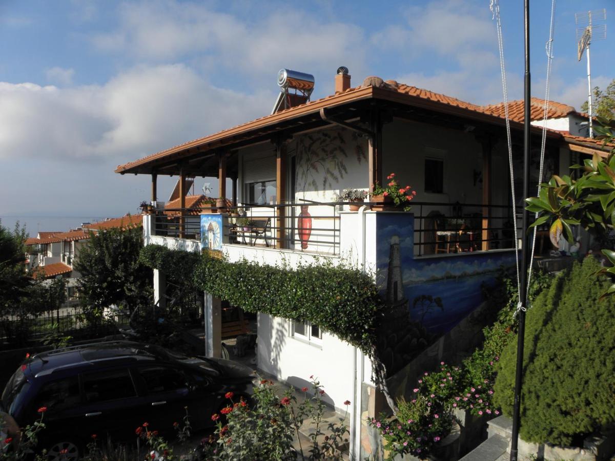 Adam'S Holiday House 2019 Karianí Exterior foto